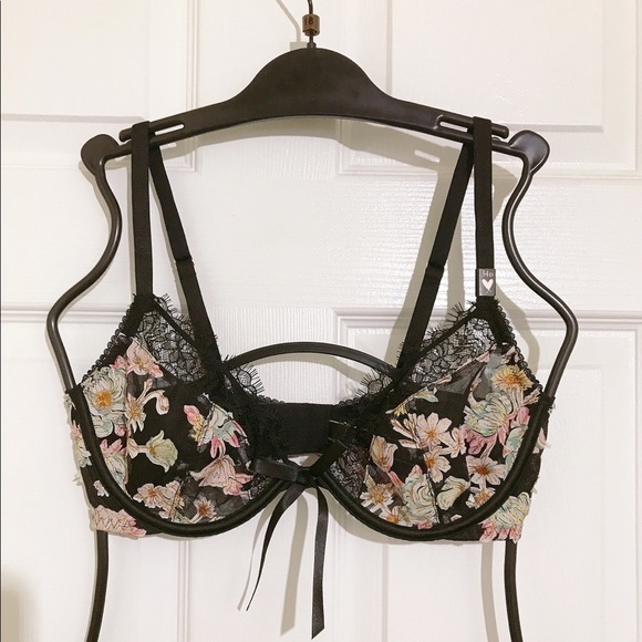 💖Victoria Secret Dream Angel Low Cut Demi - Picture 1 of 7